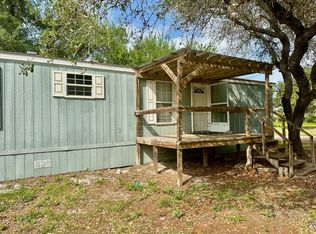 1524 16th St #5, Rockport, TX 78382