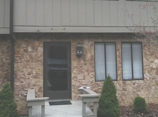 3355 Kelly Ln, Roanoke, VA 24018
