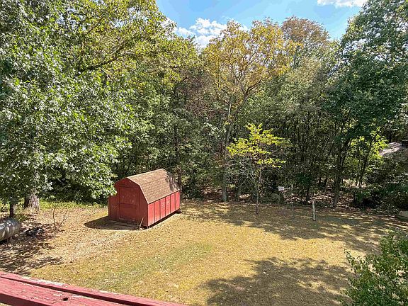 5th image of 169 Cherokee Rd