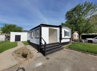 7701 W Ustick Rd TRLR 186, Boise, ID 83704