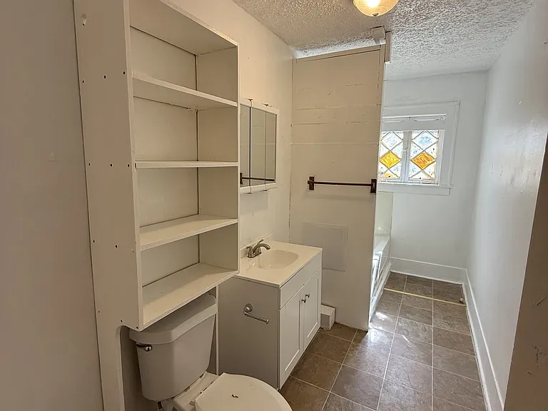 1004 S Fountain Ave #C — Photo 2