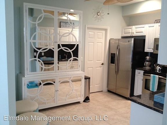 2nd image of 8755 Windy Oak Ct