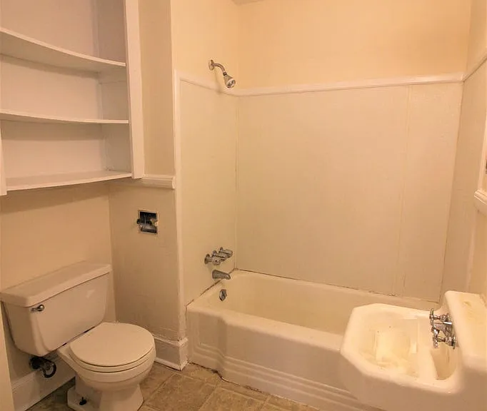 505 S Oak St — Photo 11