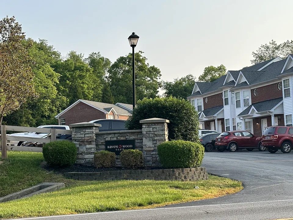 Ravenwood Glen