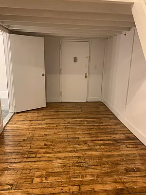 Rented by Carnegie Management Inc | media 7