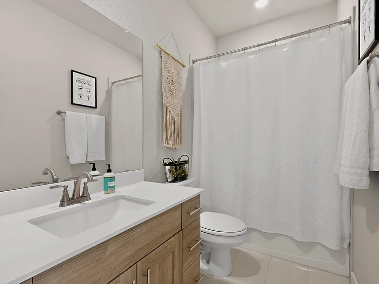 1008 Summer Gln — Photo 13