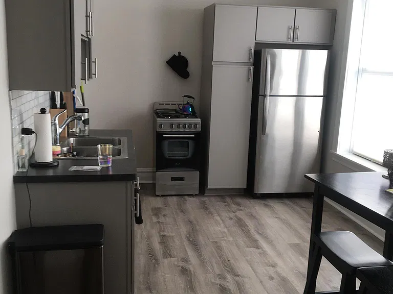 2250 W Armitage Ave #1E — Photo 10