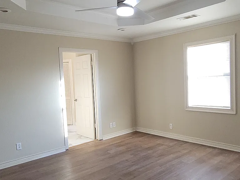 250 S Clover St — Photo 11