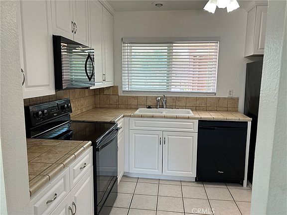 5th image of 3367 Punta Alta Unit 3G