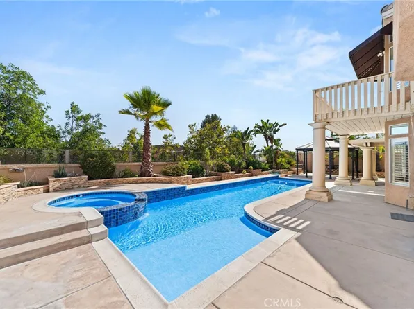 23715 Via Segovia, Murrieta, CA 92562