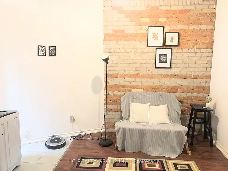92 Pembroke St #2 — Photo 2