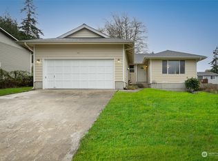 661 Littlerock Ct, Oak Harbor, WA 98277