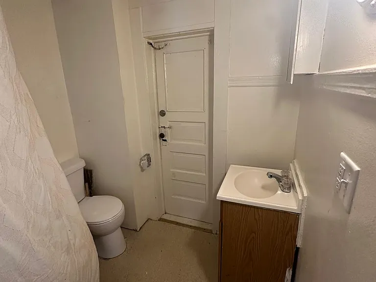 1930 Lafayette St #23 — Photo 6