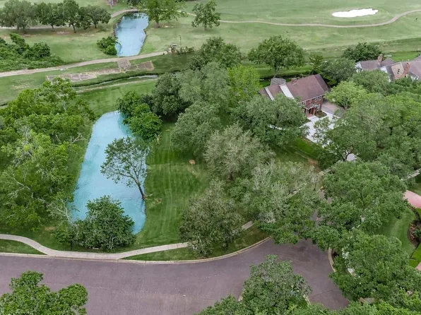 25 The Oval St, Sugar Land, TX 77479