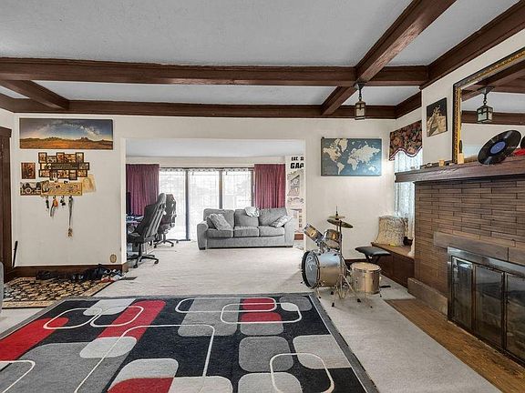 2nd image of 223 S Edward St #1