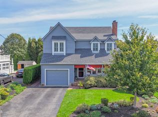 20 Old Squan Rd, Manasquan, NJ 08736