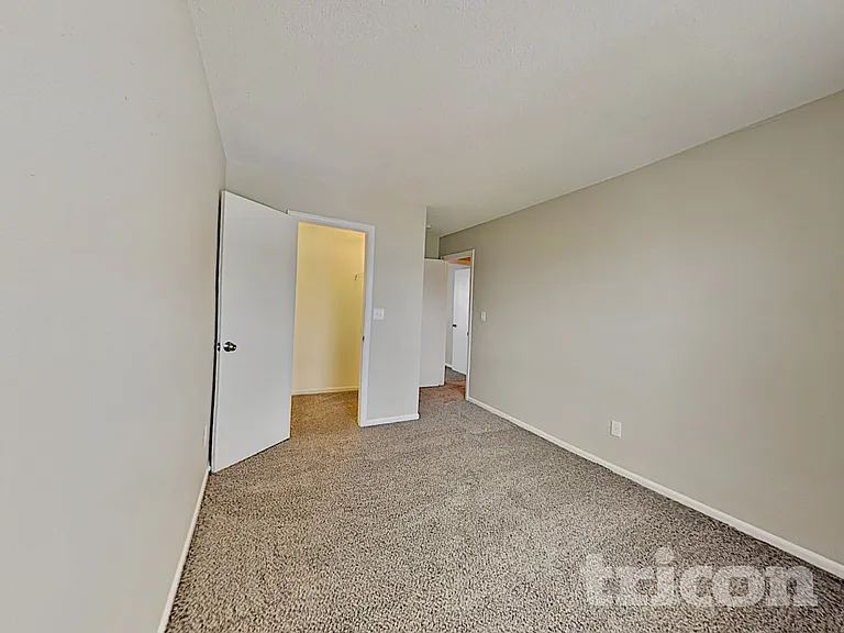 2022 Twin Leaf Ct — Photo 12