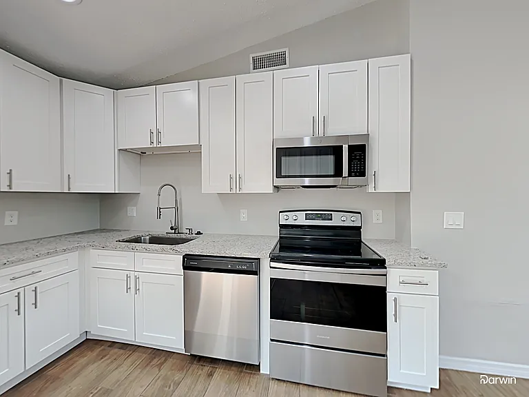 219 Ashbourne Dr — Photo 3