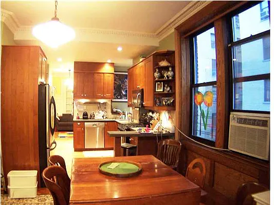 Sold by Ann Ferguson, LLC | media 8