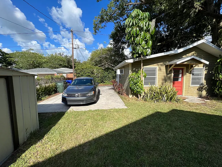 836 Orange Park Ave — Photo 1