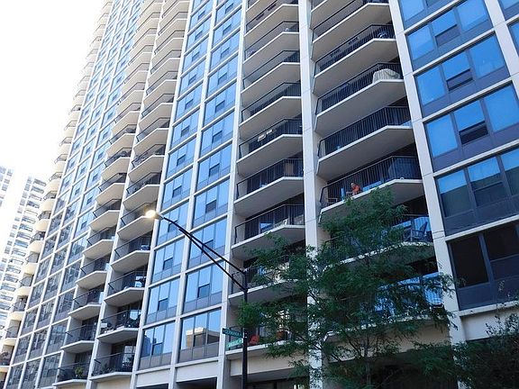 3rd image of 1560 N Sandburg Ter APT 2104