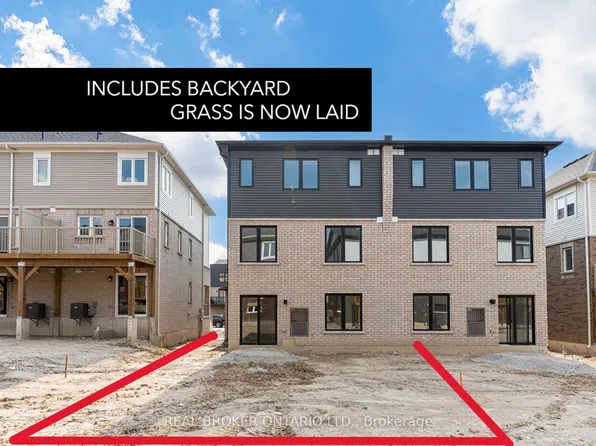 32 Wagon Ln N #6, Barrie, ON L4N 0H7