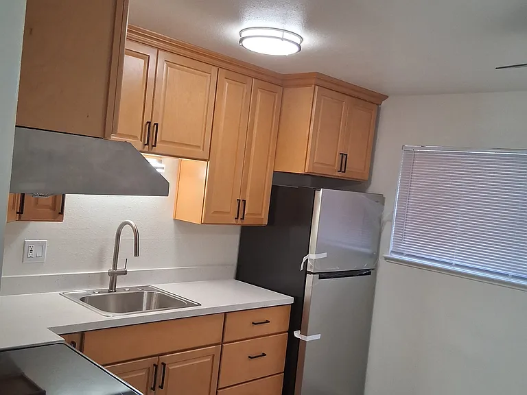 1238 Ashby Ave #A — Photo 1