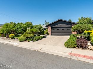 615 Shamrock Ln, Reno, NV 89509
