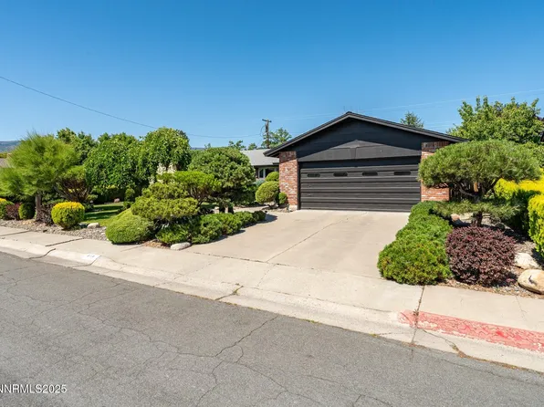 615 Shamrock Ln, Reno, NV 89509