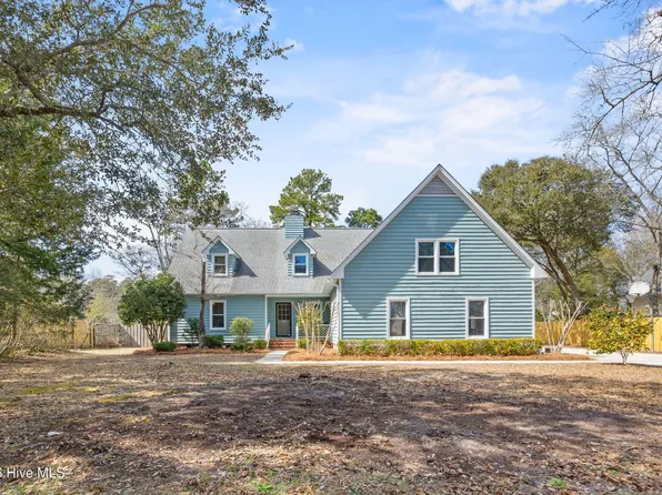 132 Cavalier Drive, Wilmington, NC 28403