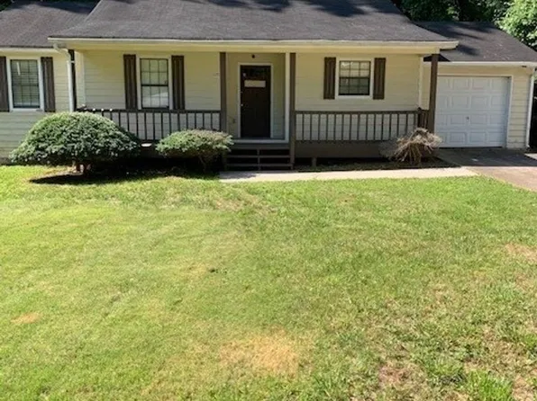 2881 Old South Dr, Jonesboro, GA 30236