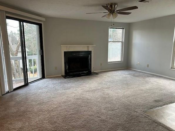 1376 Keys Lake Dr NE, Atlanta, GA 30319