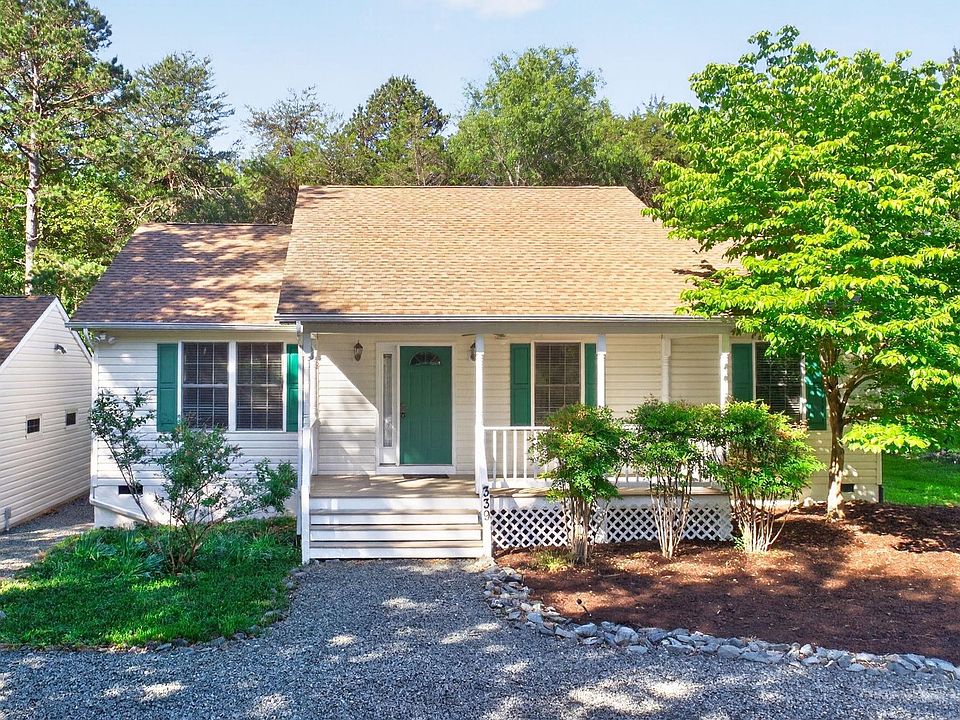 1st image of 339 Jefferson Dr