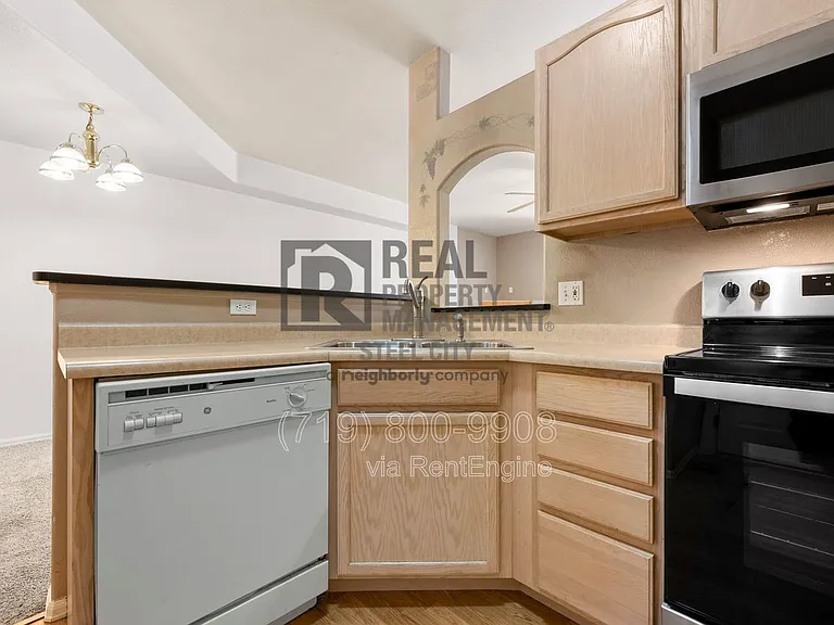 4141 Outlook Blvd #N — Photo 10
