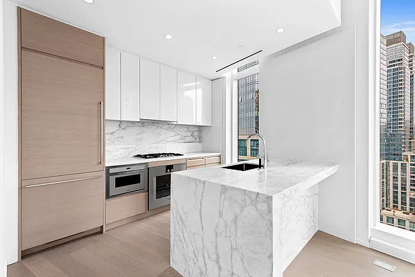 Rented by Corcoran | media 23