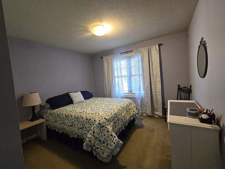 582 State St #1 — Photo 15