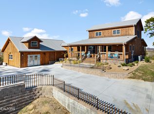 965 Burden Hill Rd, Sevierville, TN 37862