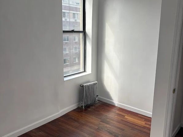 275 W 144th St APT 17