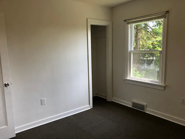 6838 35th Ave NE — Photo 13