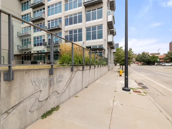 120 SW 5th St Unit 207, Des Moines, IA 50309
