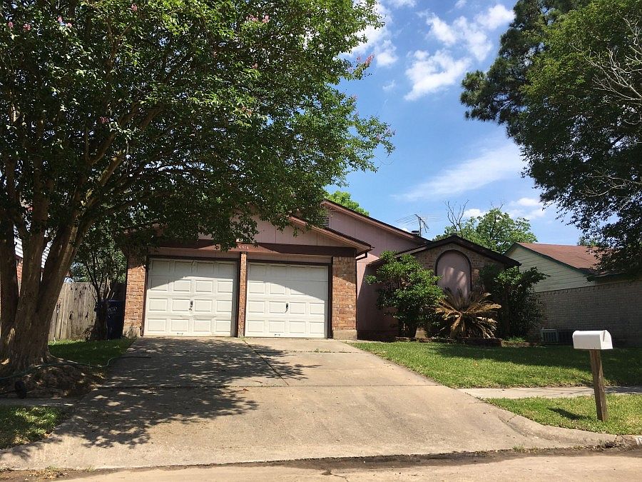 1st image of 6514 Glenmorris Ct