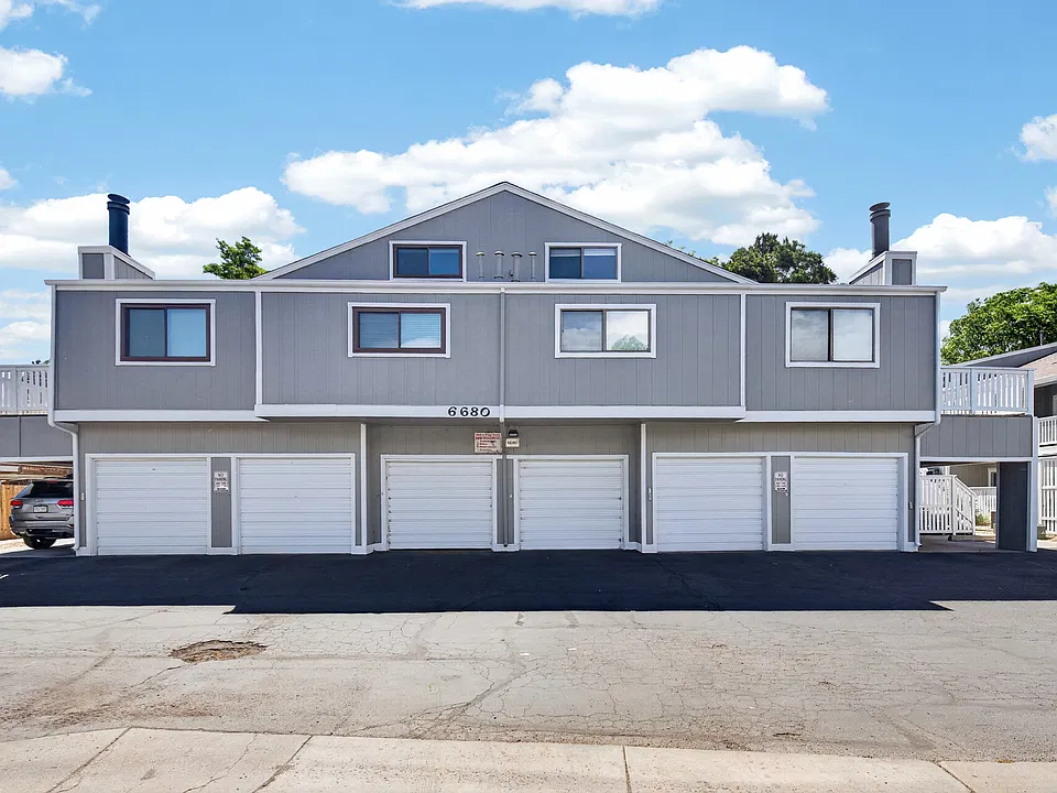 6680 E Mississippi Ave #7