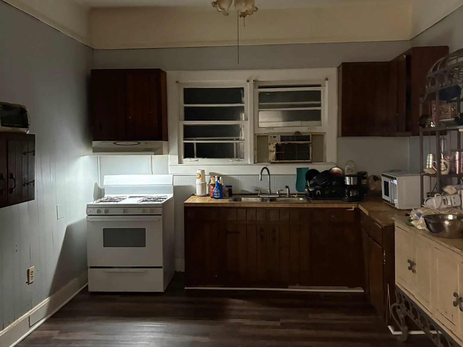 5 bed, 1570 sqft, $725 — Photo 2