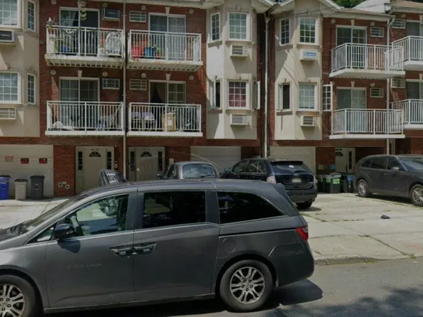8674 Midland Pkwy Unit 2, Jamaica, NY 11432