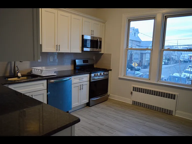 286 Fulton Ave #3 — Photo 15