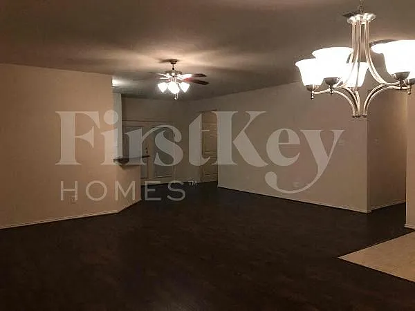 1218 Jewell Ln — Photo 22