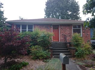 751 N 76th St, Seattle, WA 98103