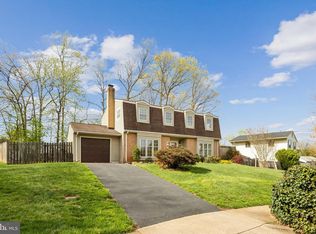 9216 Timberwood Ct, Manassas, VA 20110