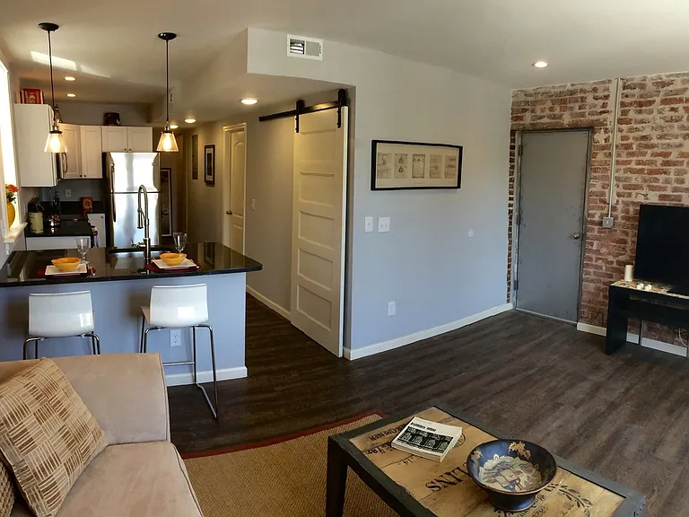1123 S Newstead Ave #1N — Photo 3