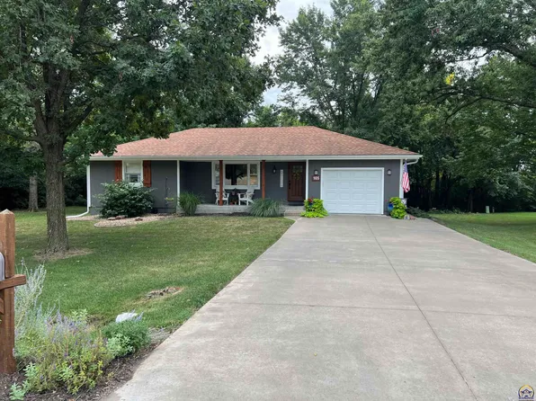 105 NE 56th St, Topeka, KS 66617